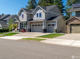 4213 Caddyshack Dr NE, Lacey, WA
