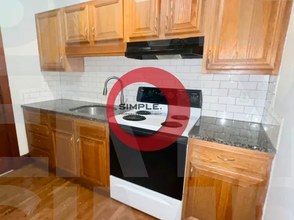 37 East Philadelphia Avenue, 37 E Philadelphia Ave #5, Boyertown, PA 19512