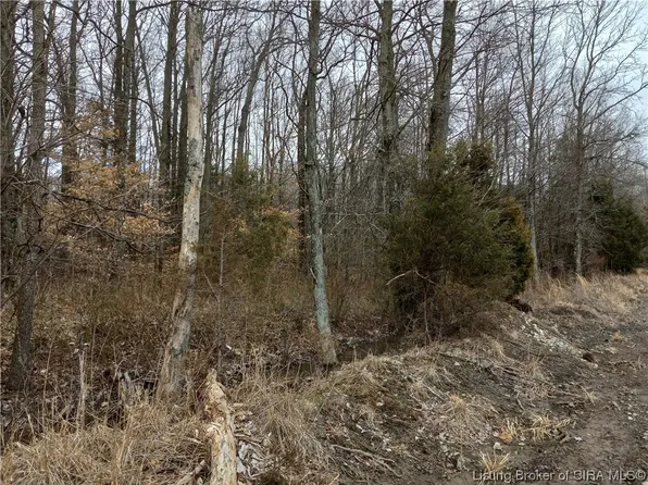 6000+ 400 W, Madison, IN 47250