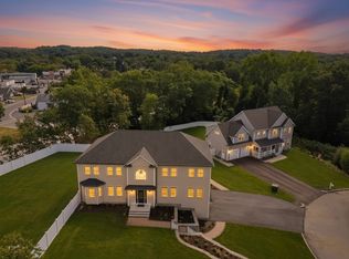 2 Berthold St, Saugus, MA 01906