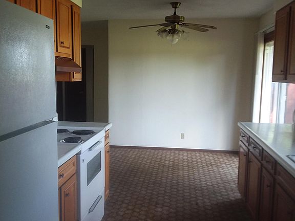4th image of 1508 Aurora Dr