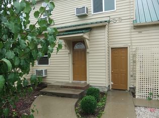 8382 S Us Highway 41 APT 2, Terre Haute, IN 47802