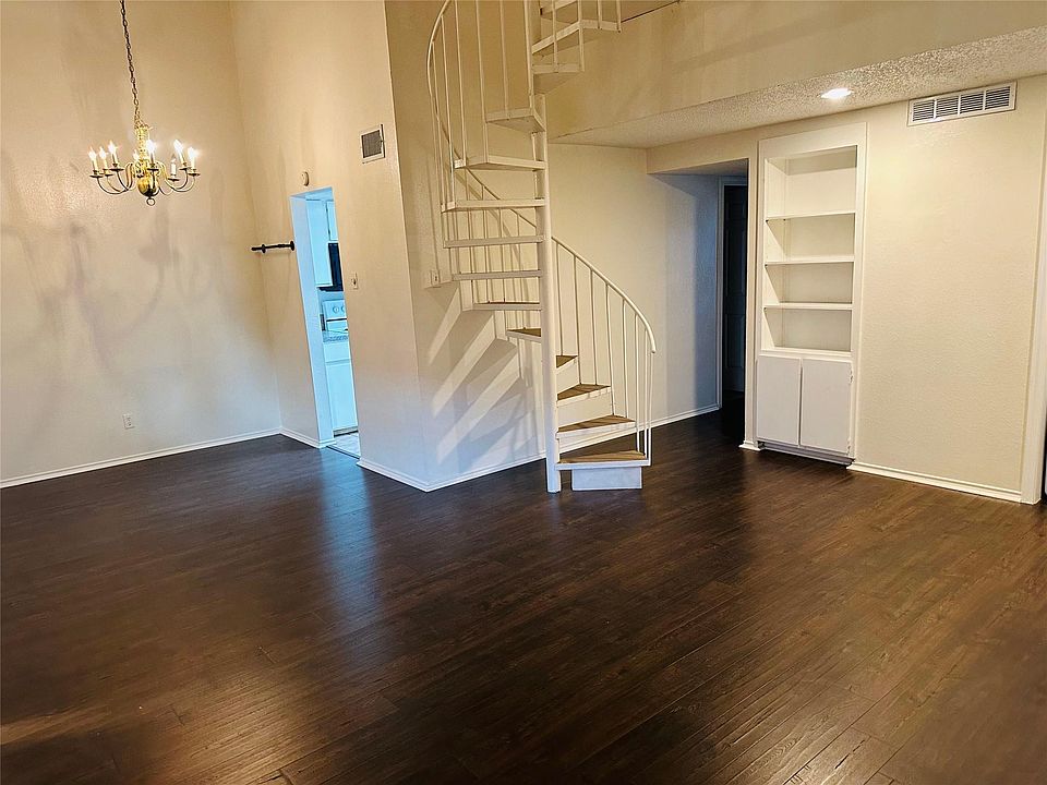 1st image of 2401 Leon St APT 307
