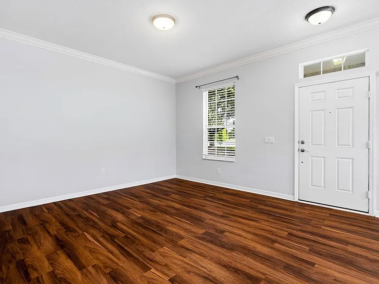 6364 Lake Smith Cir — Photo 3