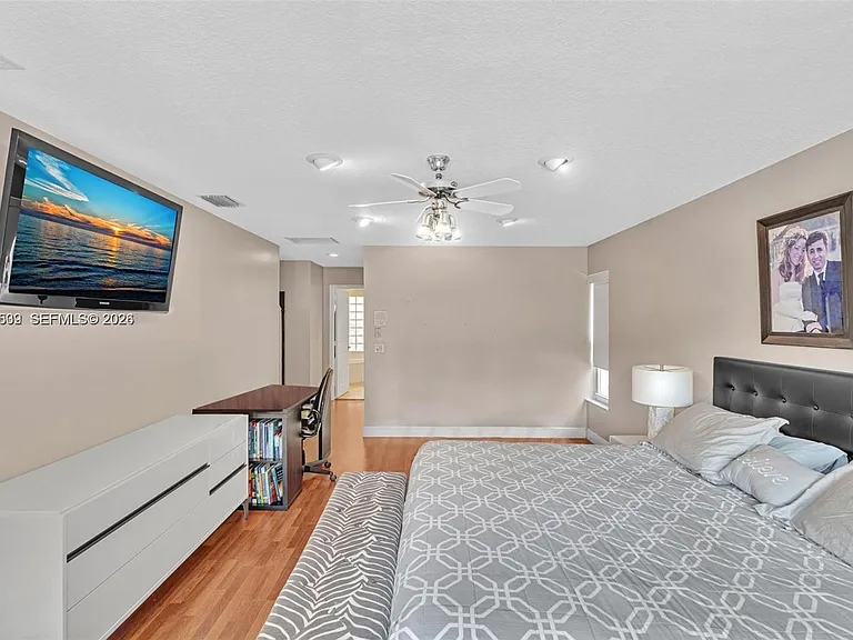 3877 Bimini Ave — Photo 36