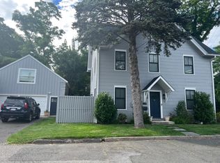 12 Plymouth Rd, Larchmont, NY 10538