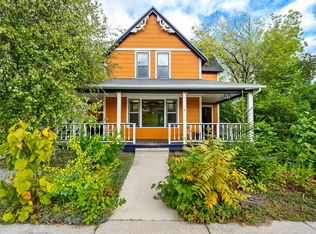 26 Pine Ln, Sturgeon Bay, WI 54235