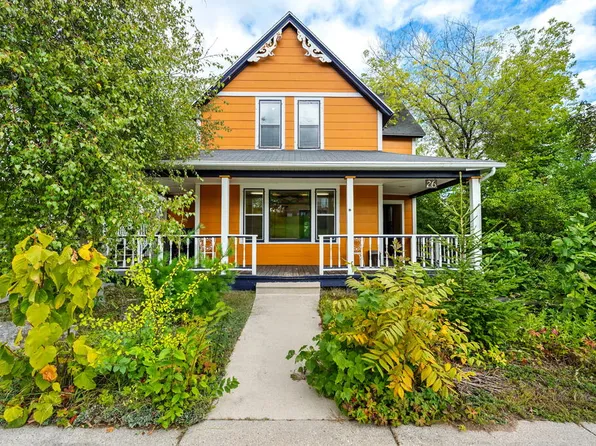 26 W Pine St, Sturgeon Bay, WI 54235