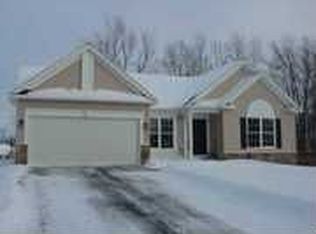 912 N Greece Rd, Greece, NY 14626