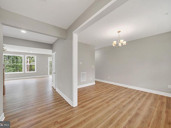 2nd image of 2502 Melia Ct