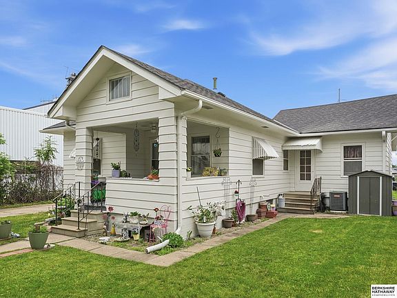 3rd image of 5618 Morrill Ave