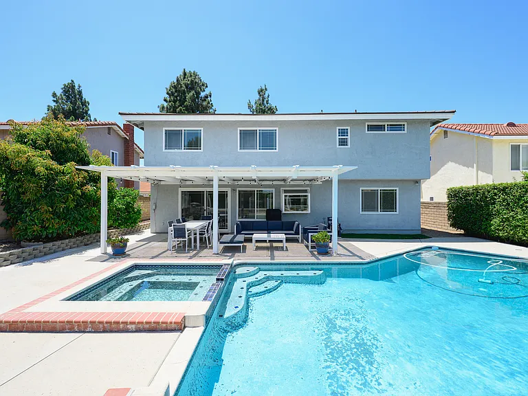 1754 Leaning Pine Dr — Photo 3