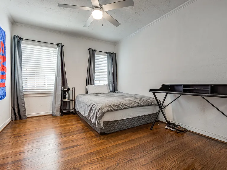 3440 Rosedale Ave #1 — Photo 9