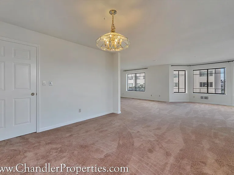 3111 Vicente St — Photo 8