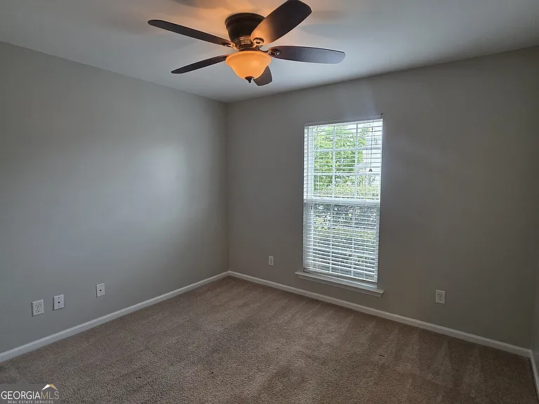 57 Tranquil Pl — Photo 12