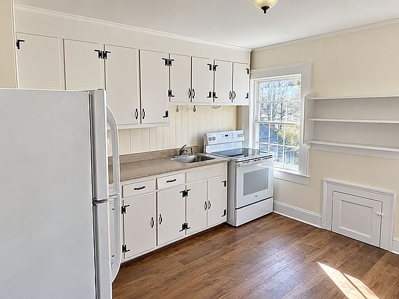 2nd image of 14 River St #16