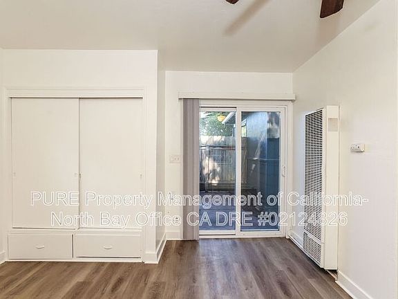5th image of 2107B Montgomery Dr