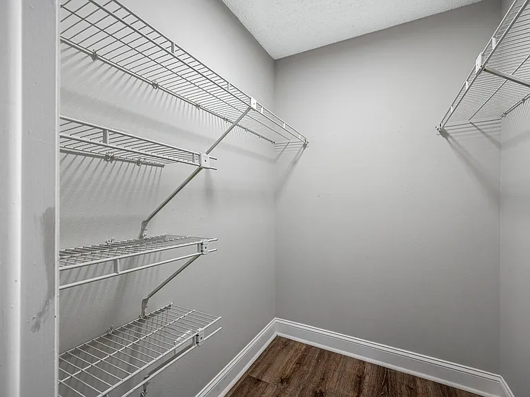 Armature Lake Apartments — Photo 13