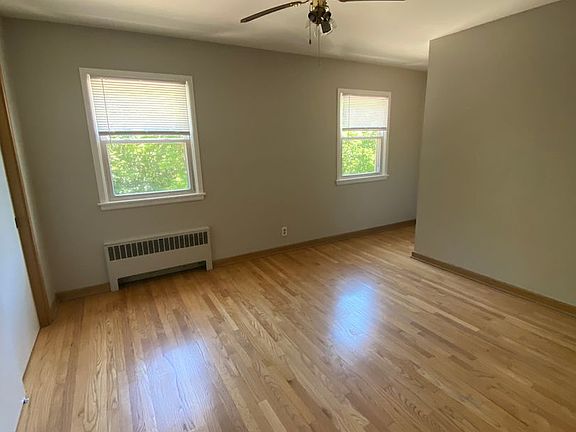 3rd image of 3400 N Gordon Pl #3402-7