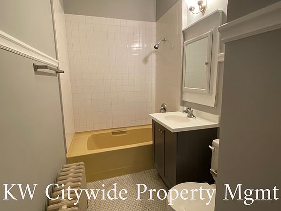 2nd image of 1301 W 85th St #4