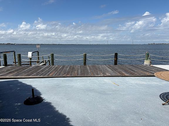 4th image of 2912 Dockside Ln #2