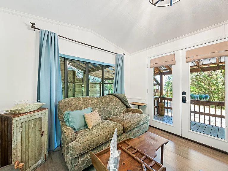 368 Buckeye Access Rd — Photo 8