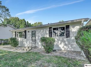 1821 SW 21st St, Lincoln, NE 68522
