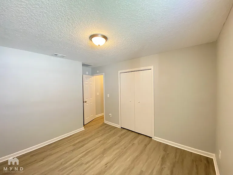 11053 Campus Heights Ln — Photo 10