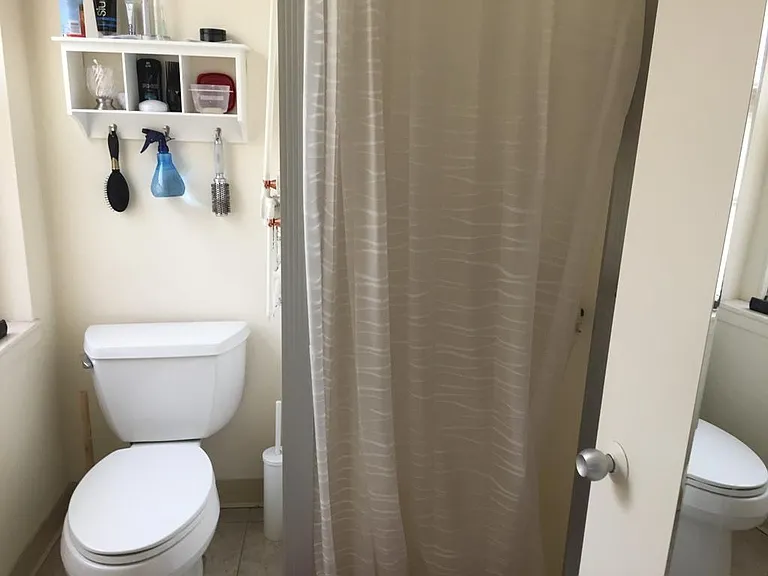 35 Oak St #3 — Photo 2