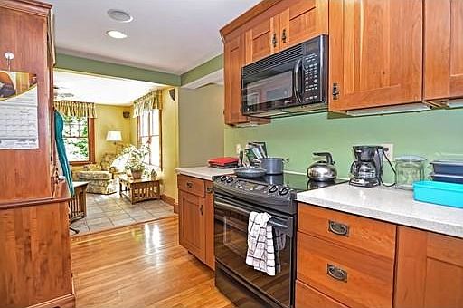 4th image of this home