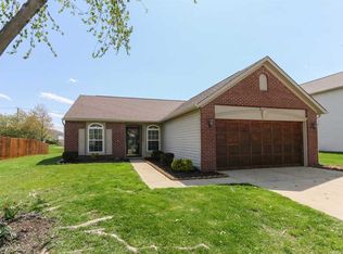 10703 Summerwood Ln, Fishers, IN 46038