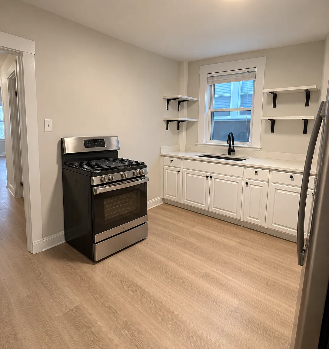 2 bed, 1200 sqft, $2,700 — Photo 4