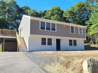 630 County Rd, Bourne, MA 02532