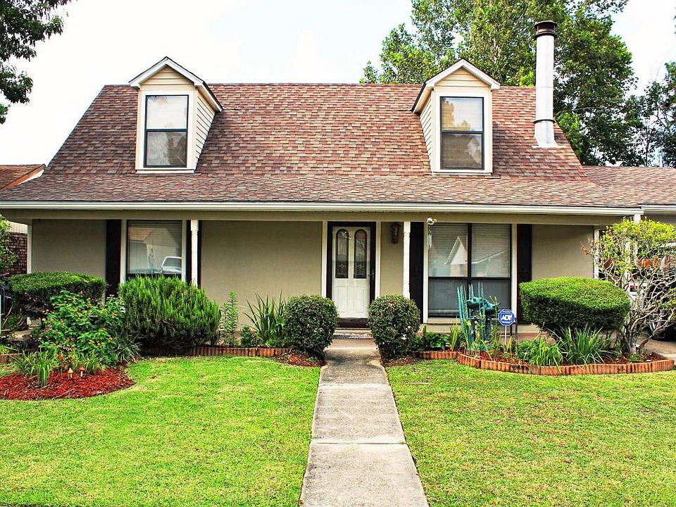 1st image of 102 Dijon Dr