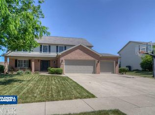 2510 Kara Xing, Bloomington, IL 61704