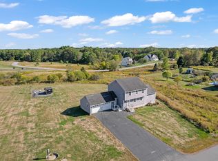 5 Salt Water Dr, York, ME 03909