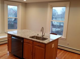 102 Nahant St Floor 2, Lynn, MA 01902