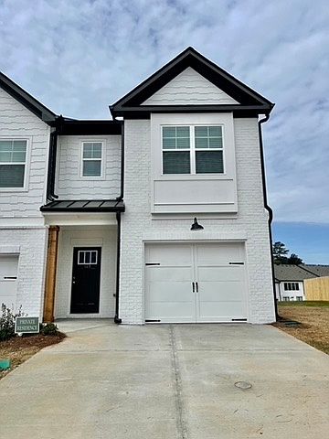 1st image of 123 Auburn Run Ln