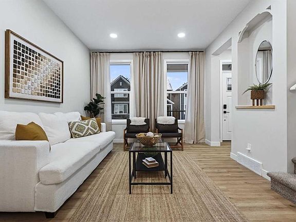 5th image of 41 Lavender Rd SE