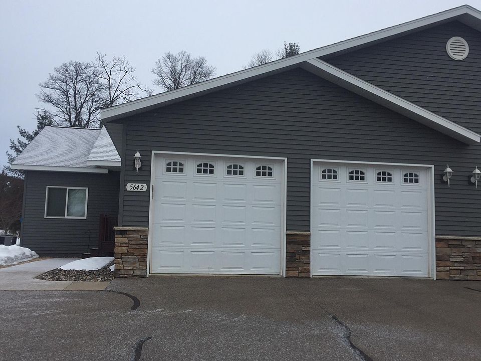 5642 Rush Lake Court