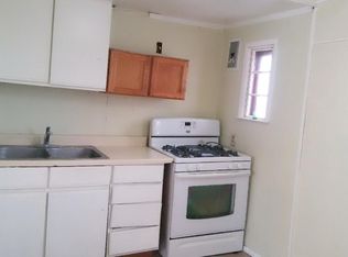 993 Us Highway 27 N APT 6, Tekonsha, MI 49092