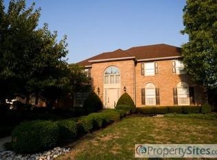 704 Long Acre Ln, Yardley, PA 19067