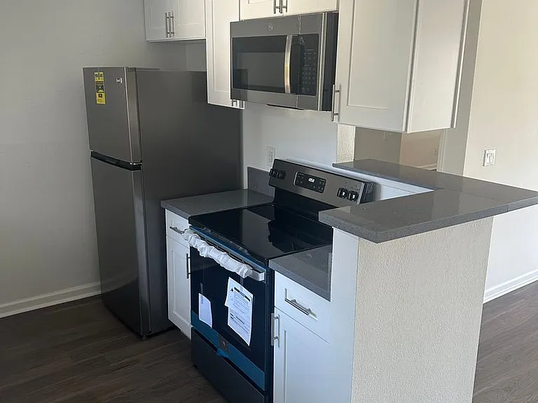 3333 Motor Ave — Photo 13