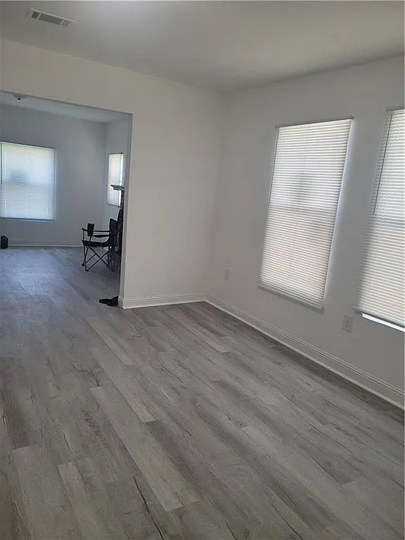 3 bed, 2.0 bath, $1,300 — Photo 2