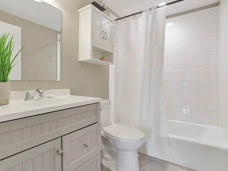8752 Seabright Dr — Photo 6