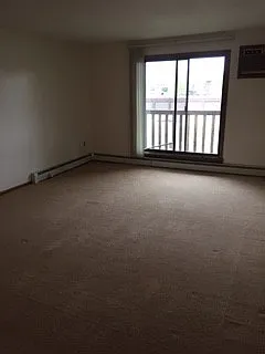 200 N Garfield Ave — Photo 6