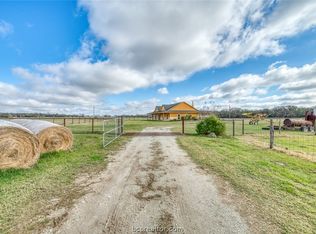 5752 Wiseman Rd, Midway, TX 75852