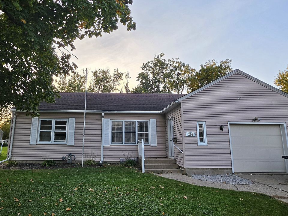 1st image of 214 S 1st St
