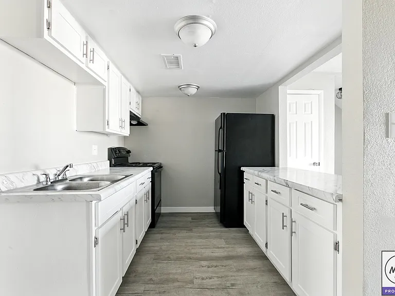 Avante Pointe — Photo 37