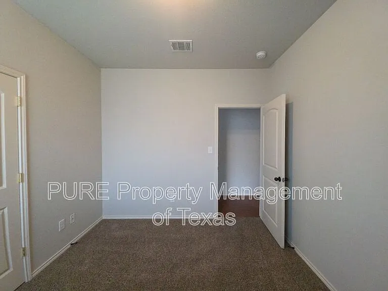 1504 Muirfield Bend Dr #A — Photo 47